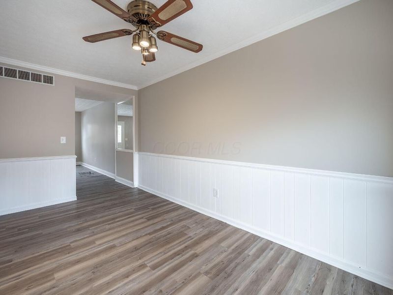 496 Clairbrook Avenue, Unit JC13, Columbus, OH 43228 Photo 6