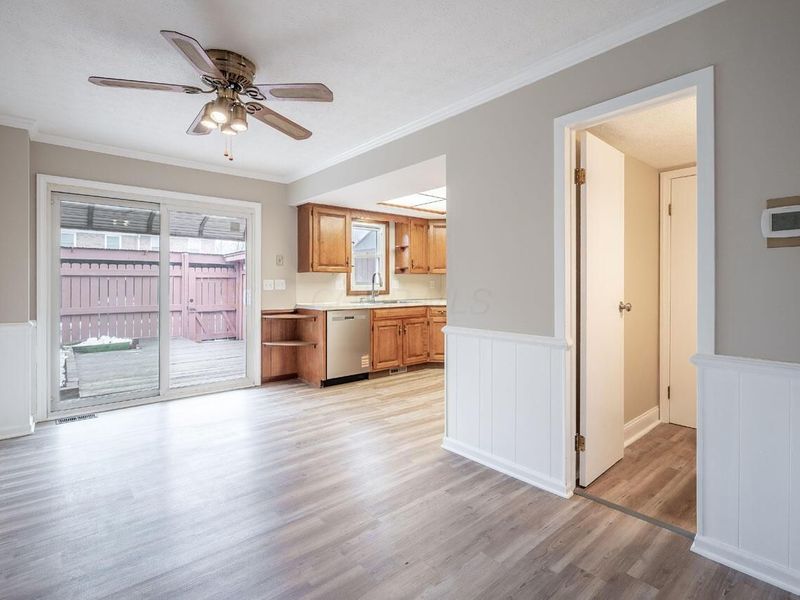 496 Clairbrook Avenue, Unit JC13, Columbus, OH 43228 Photo 7