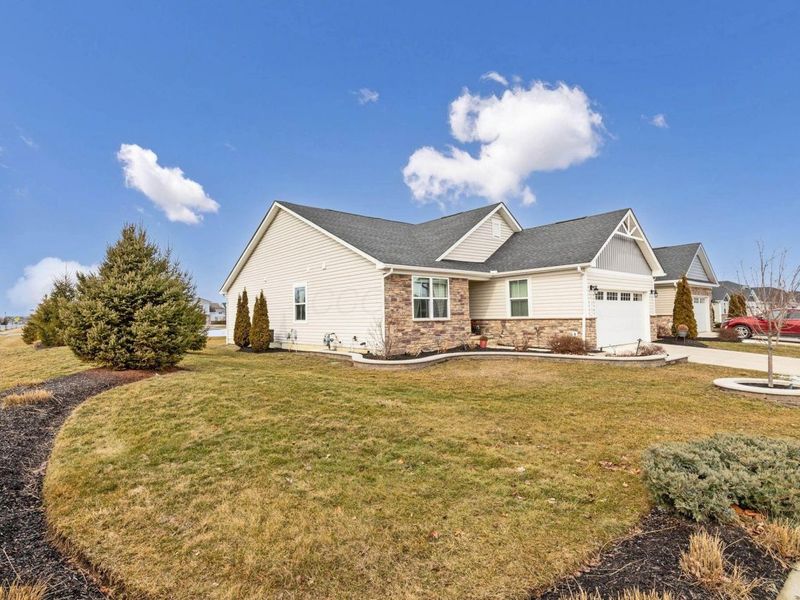 2185 Mcclouds Square , Marysville, OH 43040 Photo 2