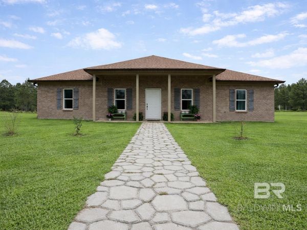 18255 Cactus Court, Elberta, AL 39430