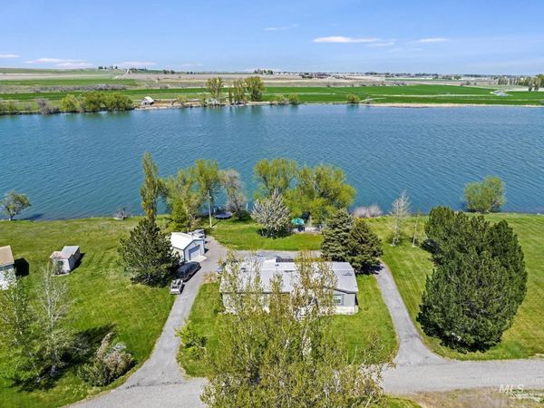 392 W 90 N, Burley, ID 83318