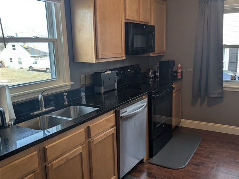 1468 Curtis Avenue, Cuyahoga Falls, OH 44221 Photo 6