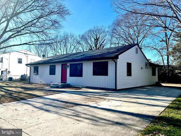 10 FRANKLIN DRIVE , SOMERS POINT, NJ 08244