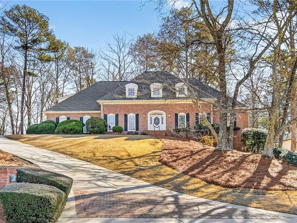 12145 Brookfield Club Drive, Roswell, GA 30075