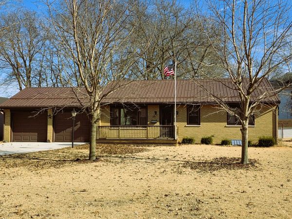 45 Locust Street, Prophetstown, IL 61277