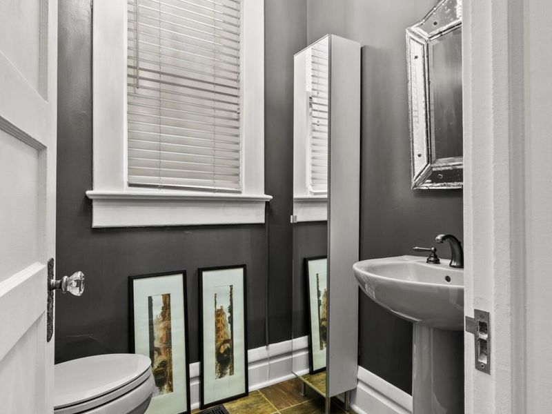 130 Buttles Avenue, Columbus, OH 43215 Photo 12