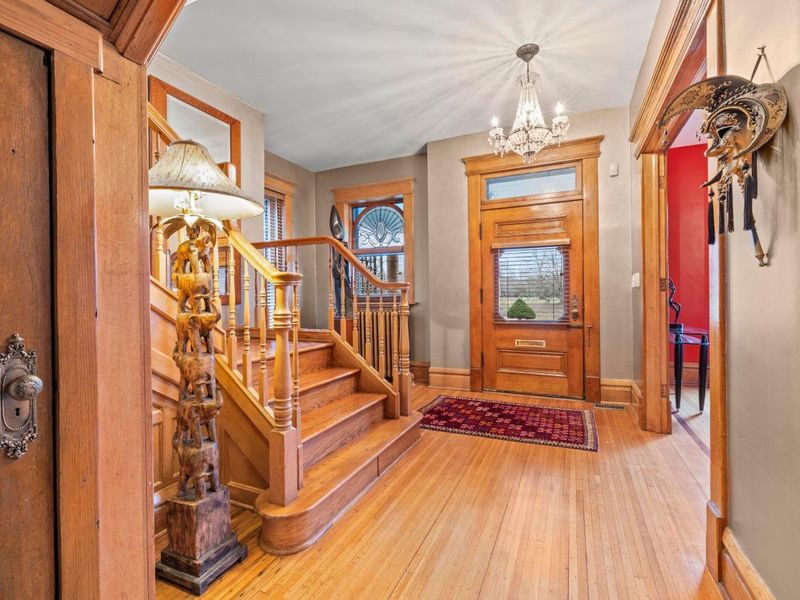 130 Buttles Avenue, Columbus, OH 43215 Photo 19