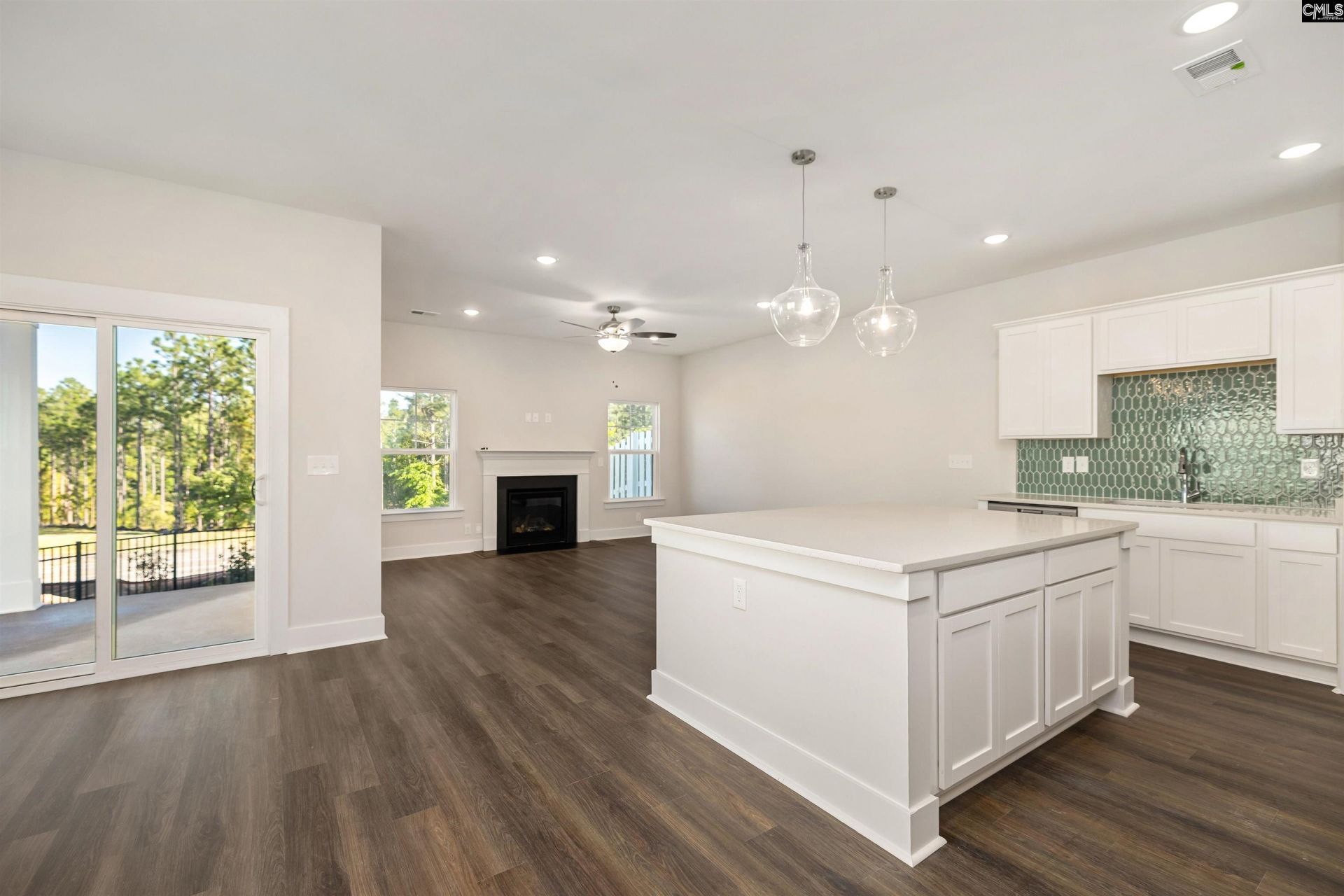 10 Fawn Spot Court Photo 4