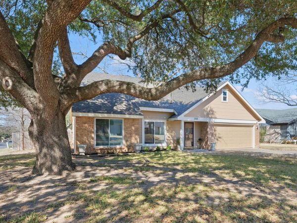 1408 Doonesbury DR, Austin, TX 78758