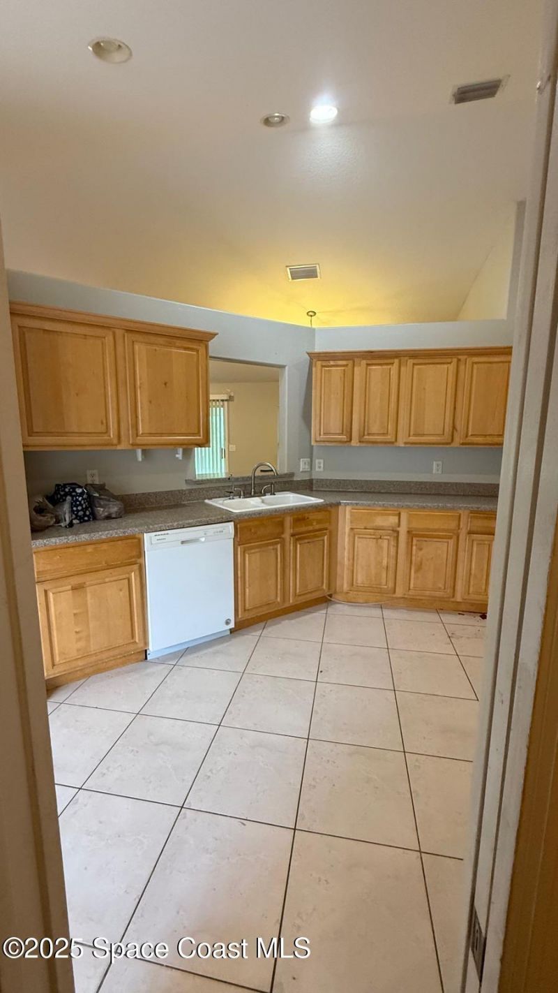 270 Aviation Avenue Ne, Palm Bay, FL 32907 Photo