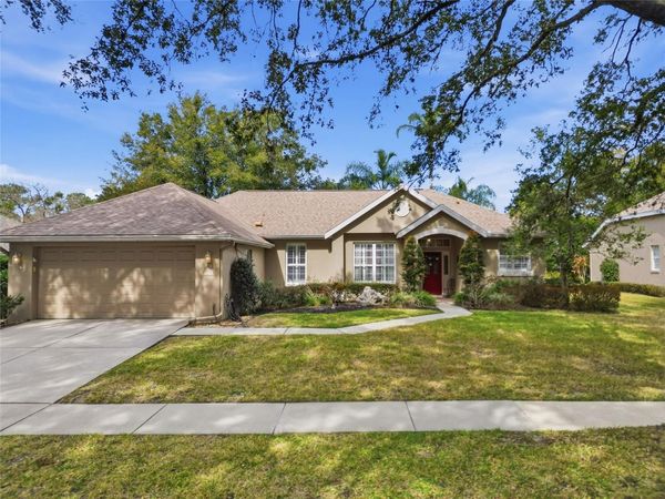 1841 PARK FOREST BOULEVARD, MOUNT DORA, FL 32757