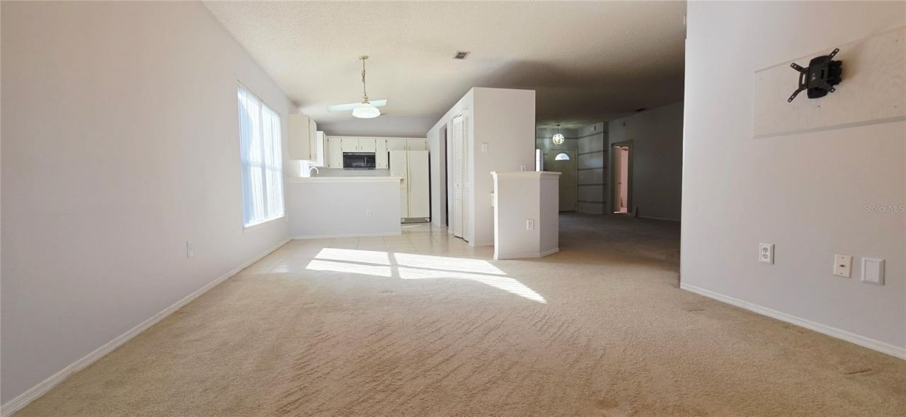 7960 Soft Pine Circle, Orlando, FL 32825 Photo