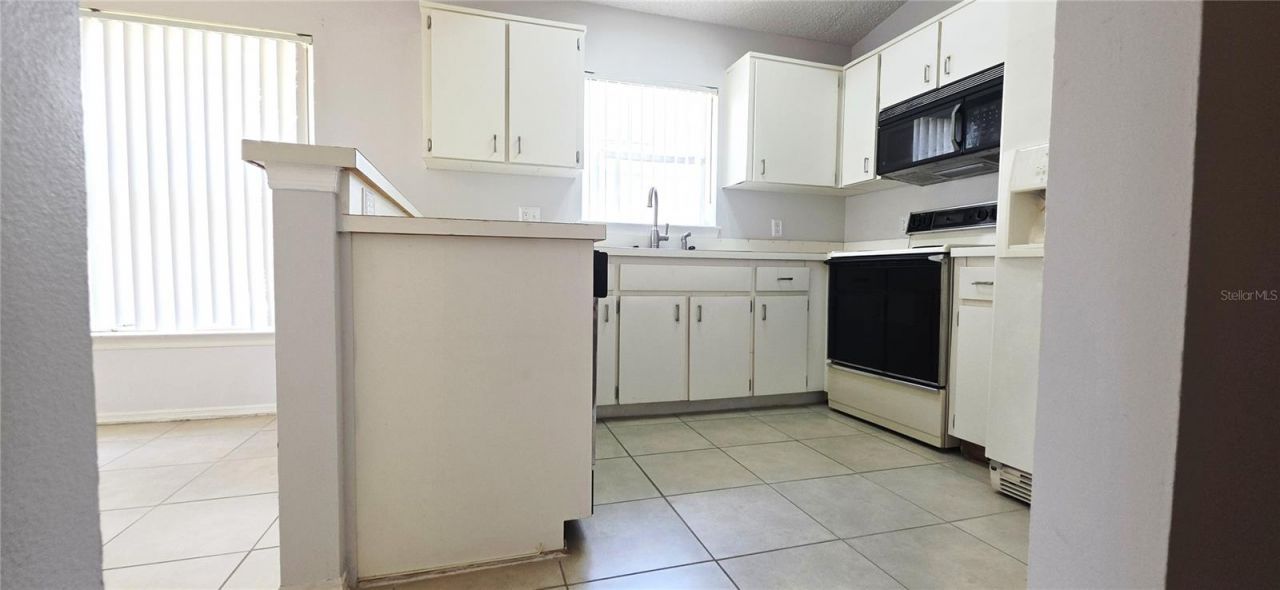 7960 Soft Pine Circle, Orlando, FL 32825 Photo