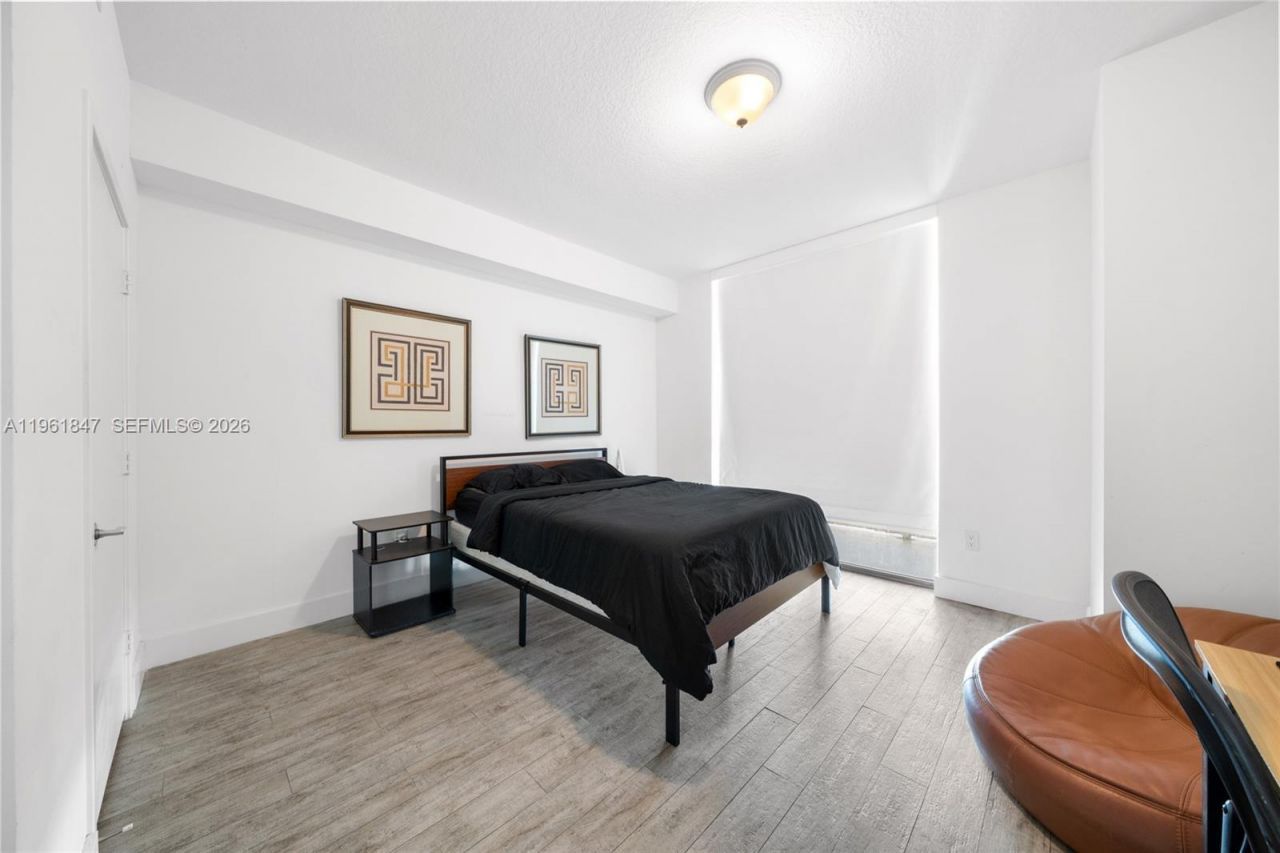 1111 SW 1st Ave , Unit 3422-N, Miami, FL 33130 Photo