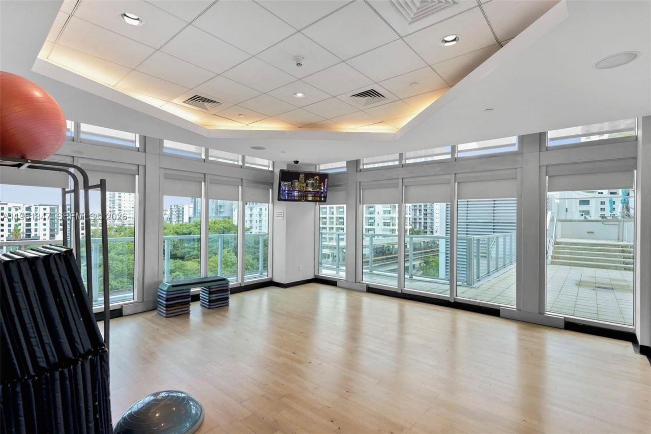 1111 SW 1st Ave , Unit 3422-N, Miami, FL 33130 Photo