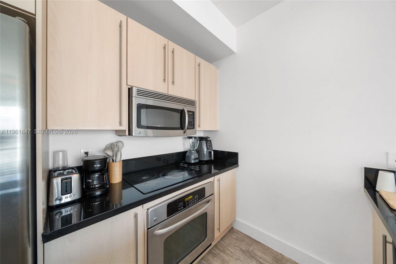 1111 SW 1st Ave , Unit 3422-N, Miami, FL 33130 Photo