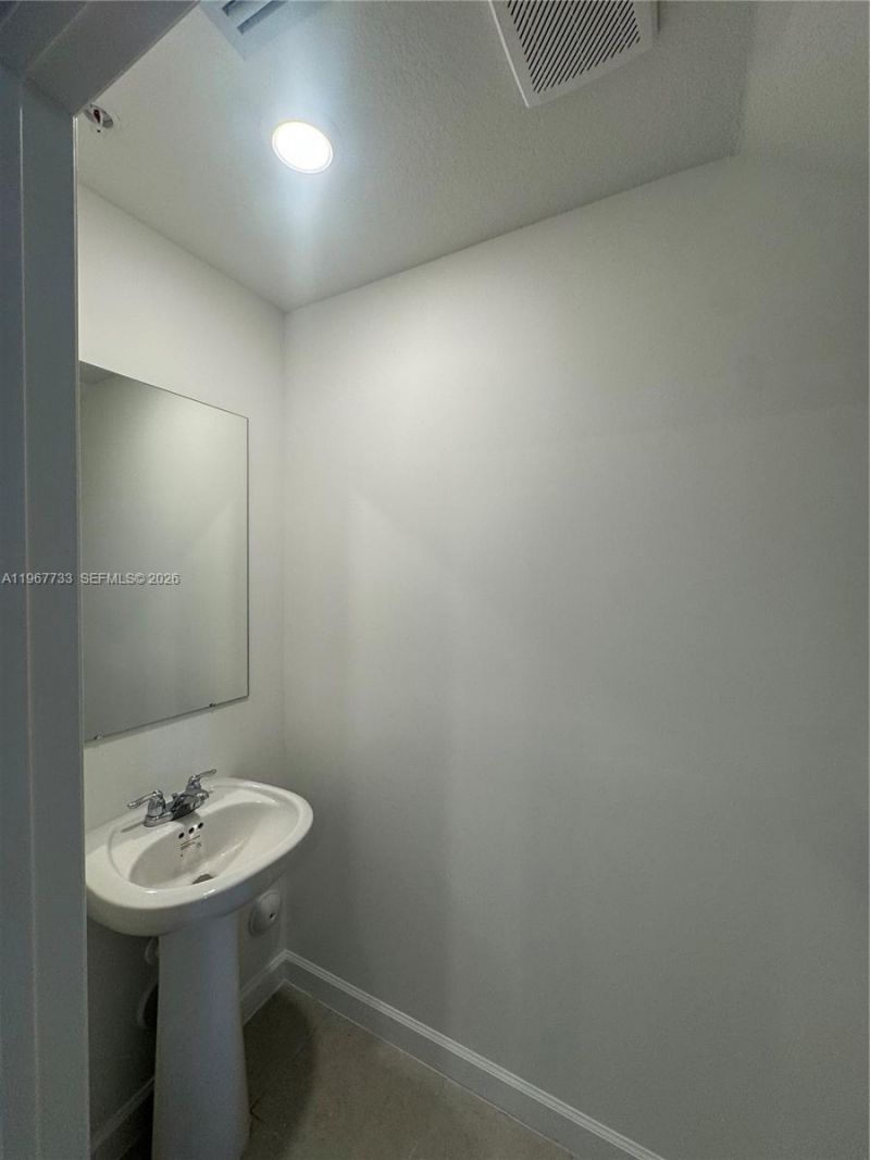 12420 SW 248 St, Unit 7, Miami, FL 33032 Photo