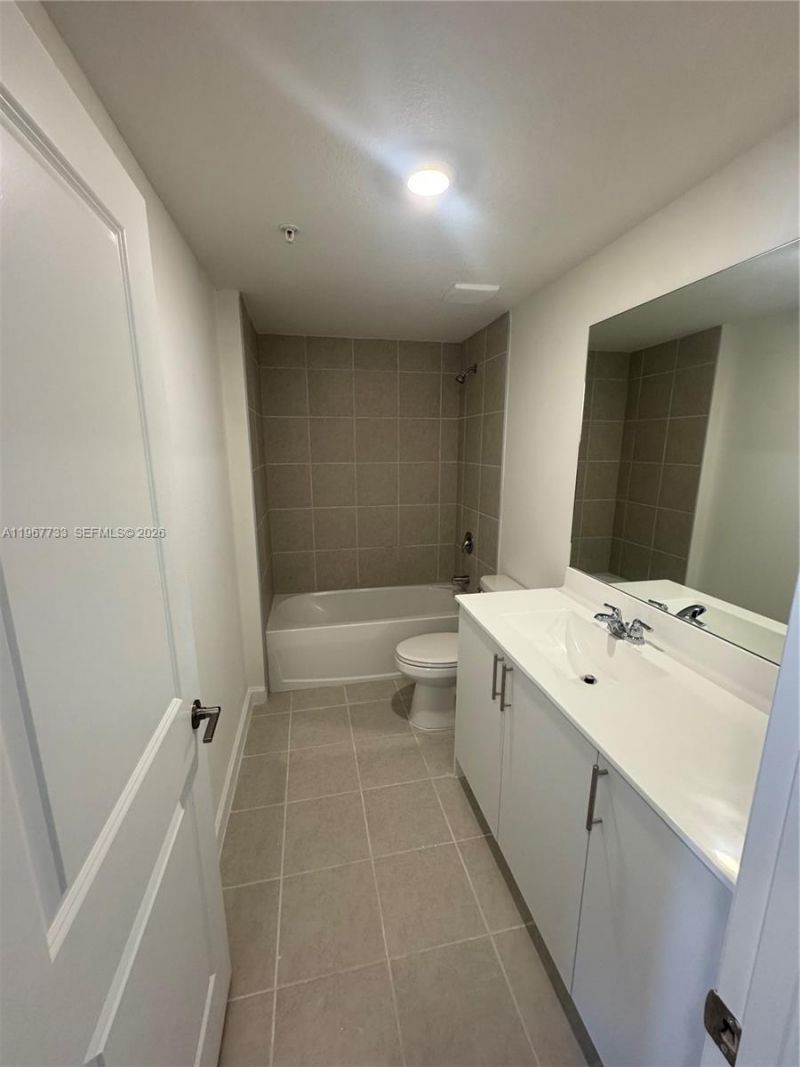 12420 SW 248 St, Unit 7, Miami, FL 33032 Photo