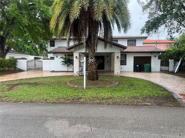 6284 SW 26th St, Miami, FL 33155