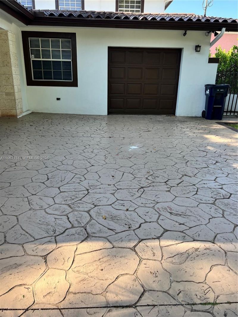 6284 SW 26th St, Miami, FL 33155 Photo