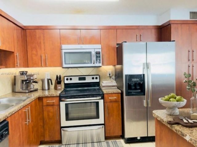 4850 SW 63rd Ter, Unit 114, Davie, FL 33314 Photo