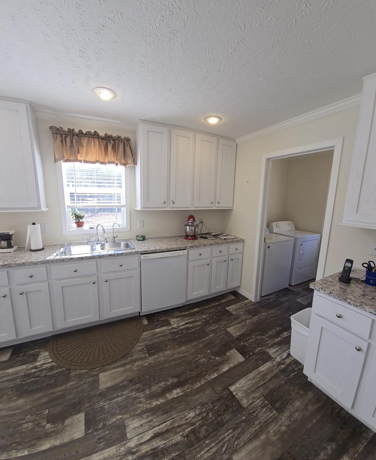 1792 Breezy Bay Way Photo 13