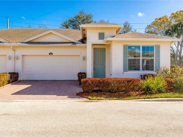 1850 Oak Grove Court, Vero Beach, FL 32966