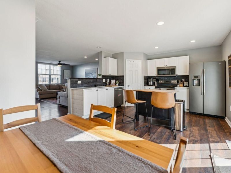 7255 Colonial Affair Drive, Unit 14, New Albany, OH 43054 Photo 12