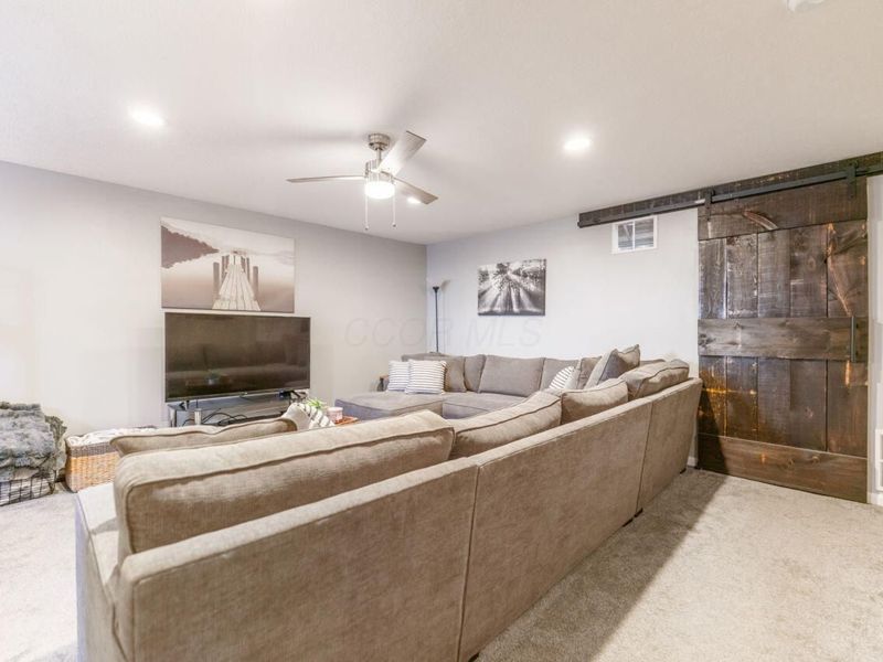 7255 Colonial Affair Drive, Unit 14, New Albany, OH 43054 Photo 23