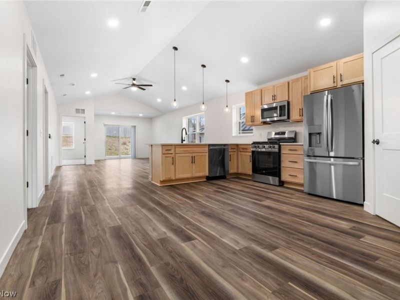 997 Beech Avenue, Millersburg, OH 44654 Photo 6