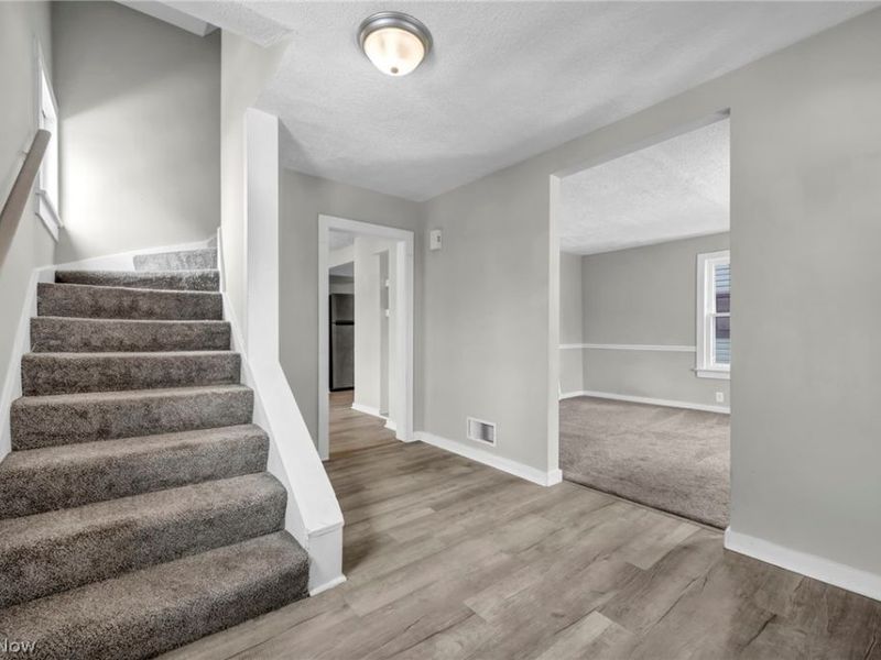 1084 Shannon Avenue, Barberton, OH 44203 Photo 22