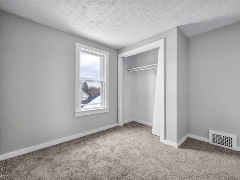 1084 Shannon Avenue, Barberton, OH 44203 Photo 31