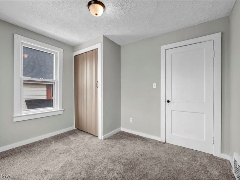 1084 Shannon Avenue, Barberton, OH 44203 Photo 33