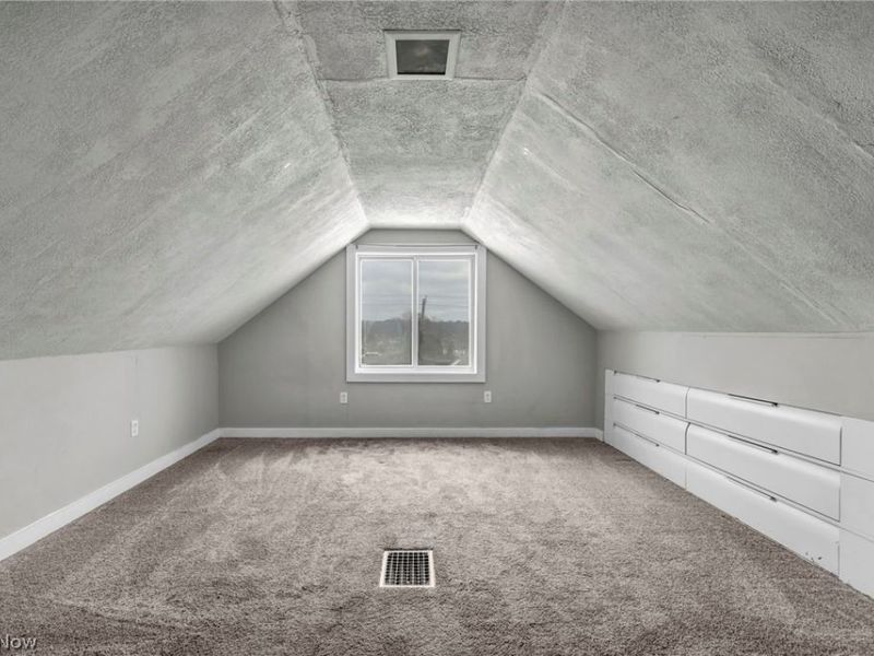 1084 Shannon Avenue, Barberton, OH 44203 Photo 33