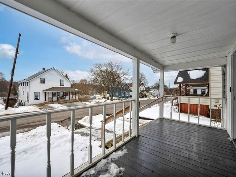 1084 Shannon Avenue, Barberton, OH 44203 Photo 5