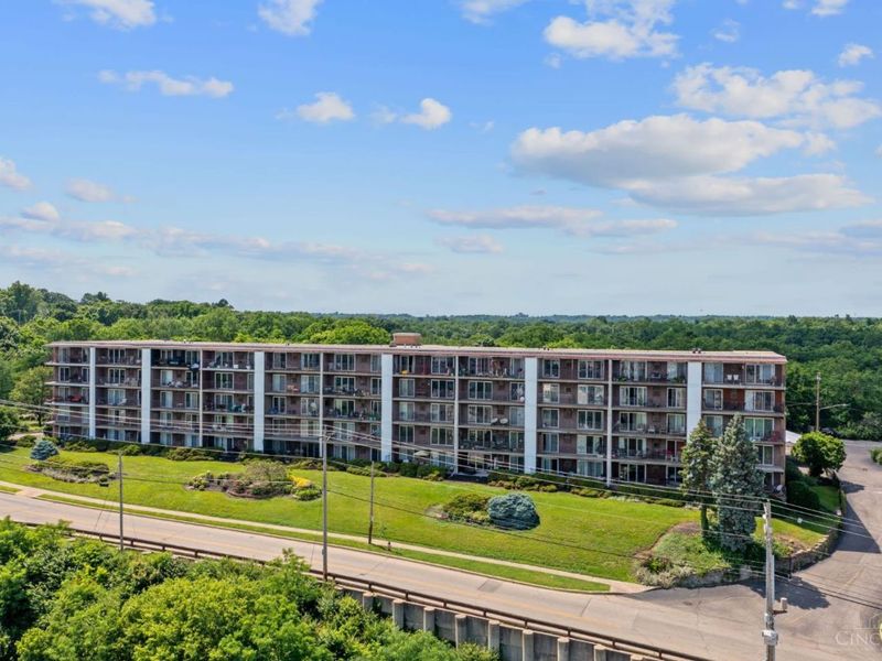 2680 Lehman Road, Unit C307, Cincinnati, OH 45204 Photo 9