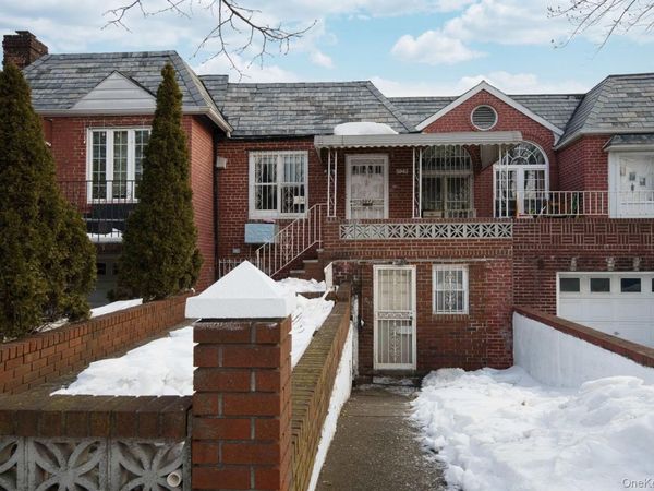 58-43 81st Street, Middle Village, NY 11379