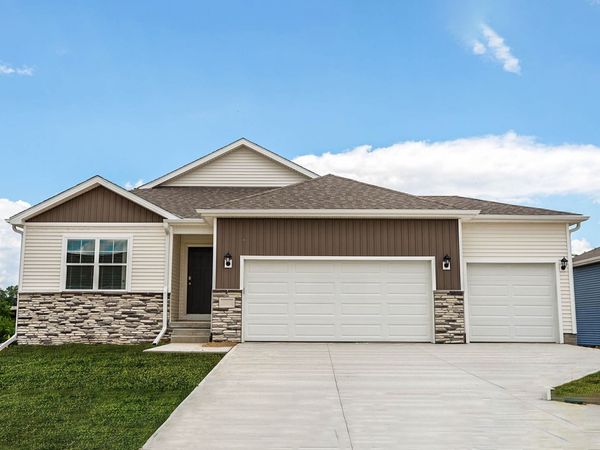 3709 Rueben Drive, Marion, IA 52302