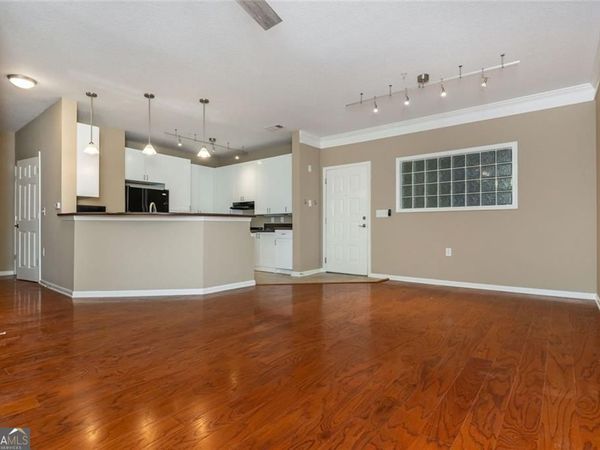 400 17th Street NW, Unit 2322, Atlanta, GA 30318