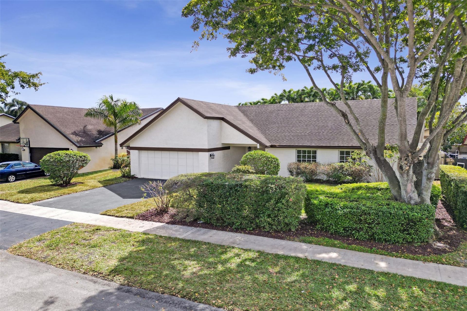 10220 NW 25th Street, Pembroke Pines, FL 33026 Photo