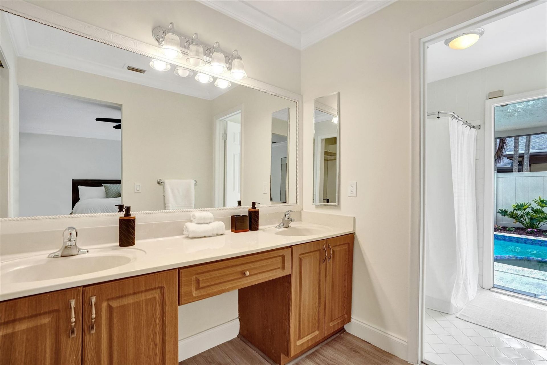 10220 NW 25th Street, Pembroke Pines, FL 33026 Photo