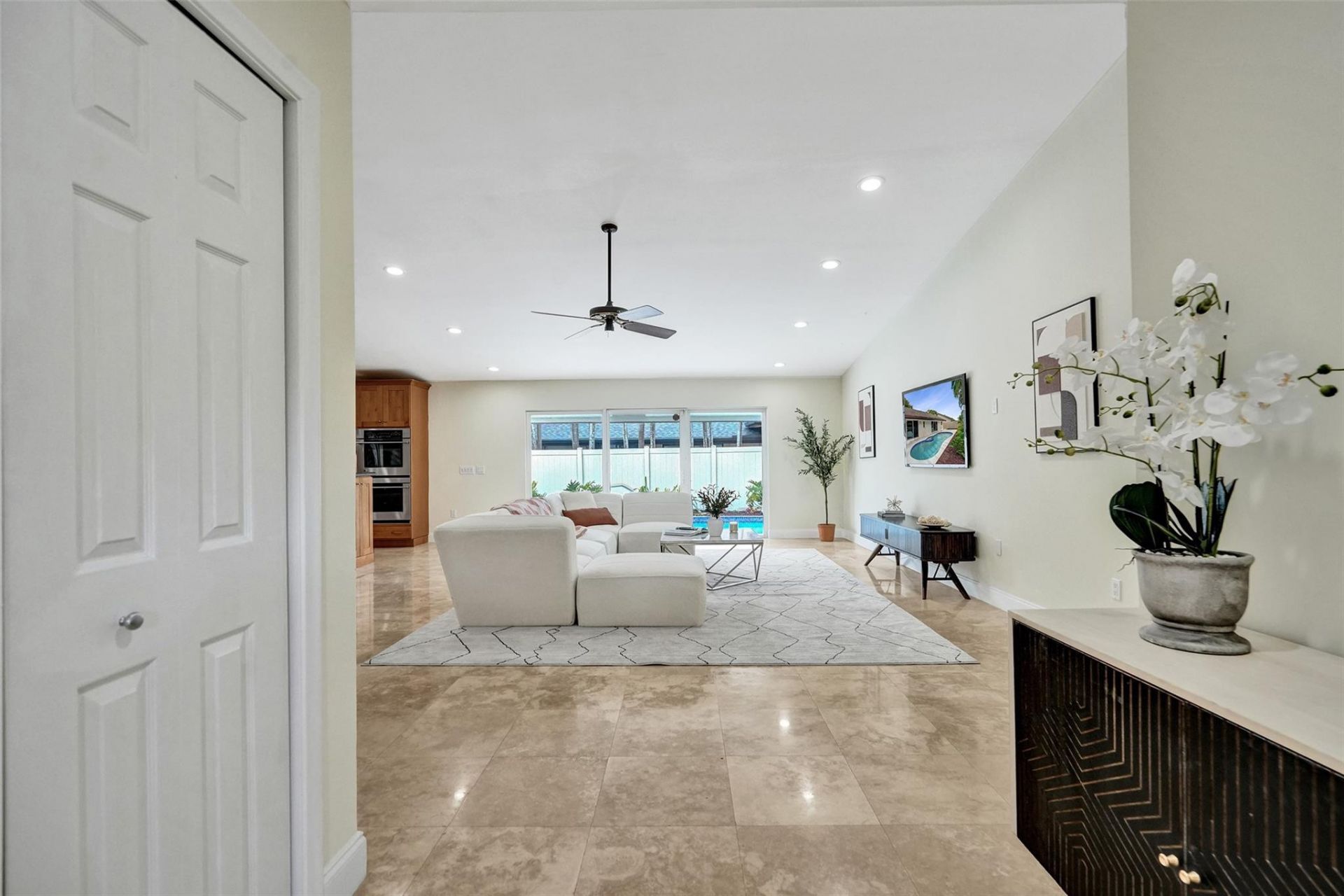 10220 NW 25th Street, Pembroke Pines, FL 33026 Photo