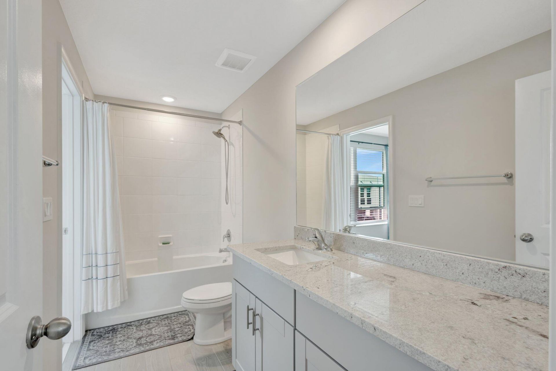 2401 SE Tarvest Way, Stuart, FL 34997 Photo