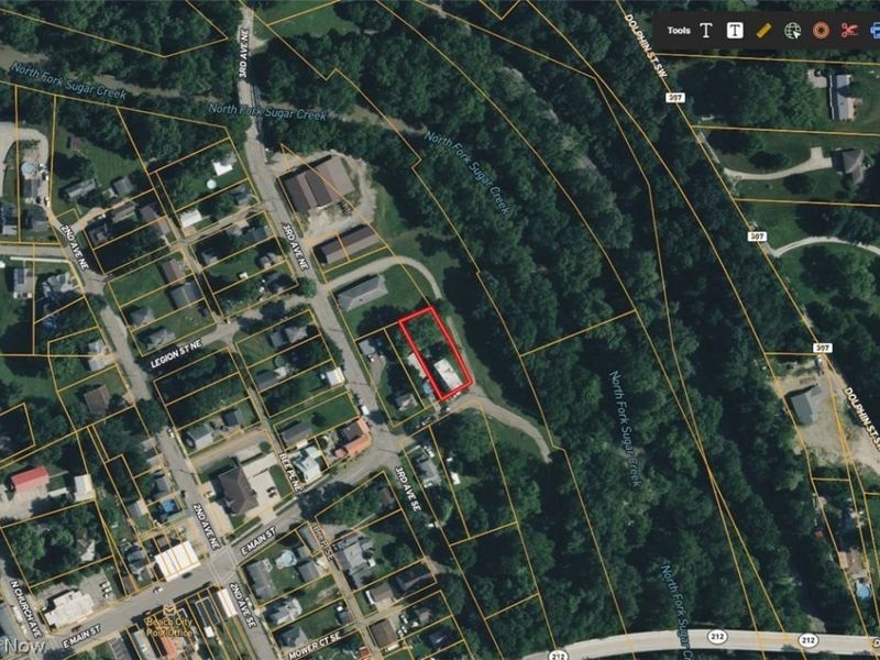 313 E Main Street, Beach City, OH 44608 Photo 3