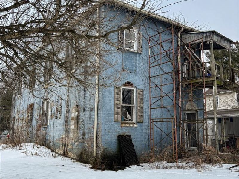 313 E Main Street, Beach City, OH 44608 Photo 5