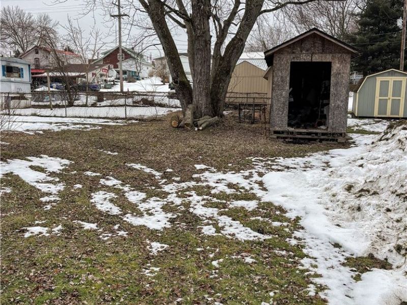 313 E Main Street, Beach City, OH 44608 Photo 9