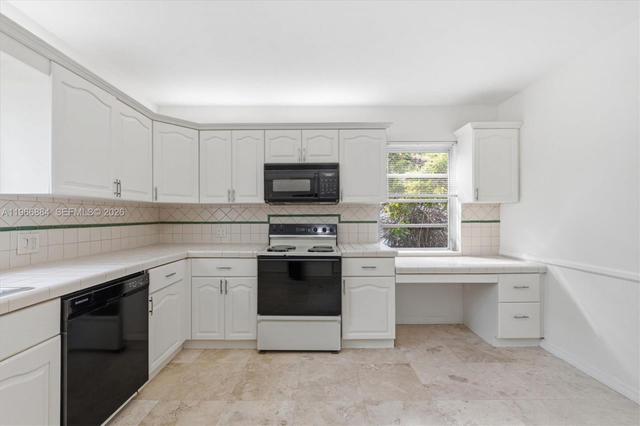 177 NE 109th St, Miami Shores, FL 33161 Photo