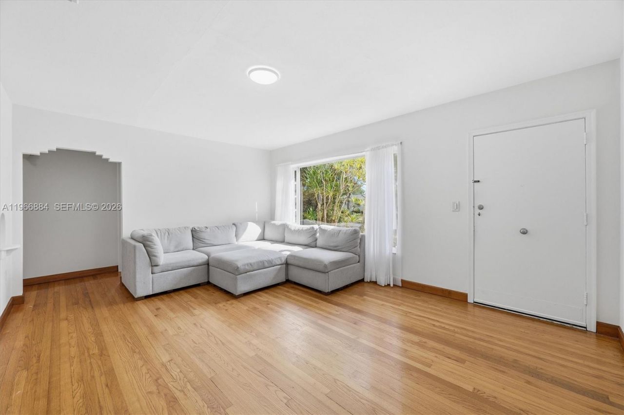 177 NE 109th St, Miami Shores, FL 33161 Photo