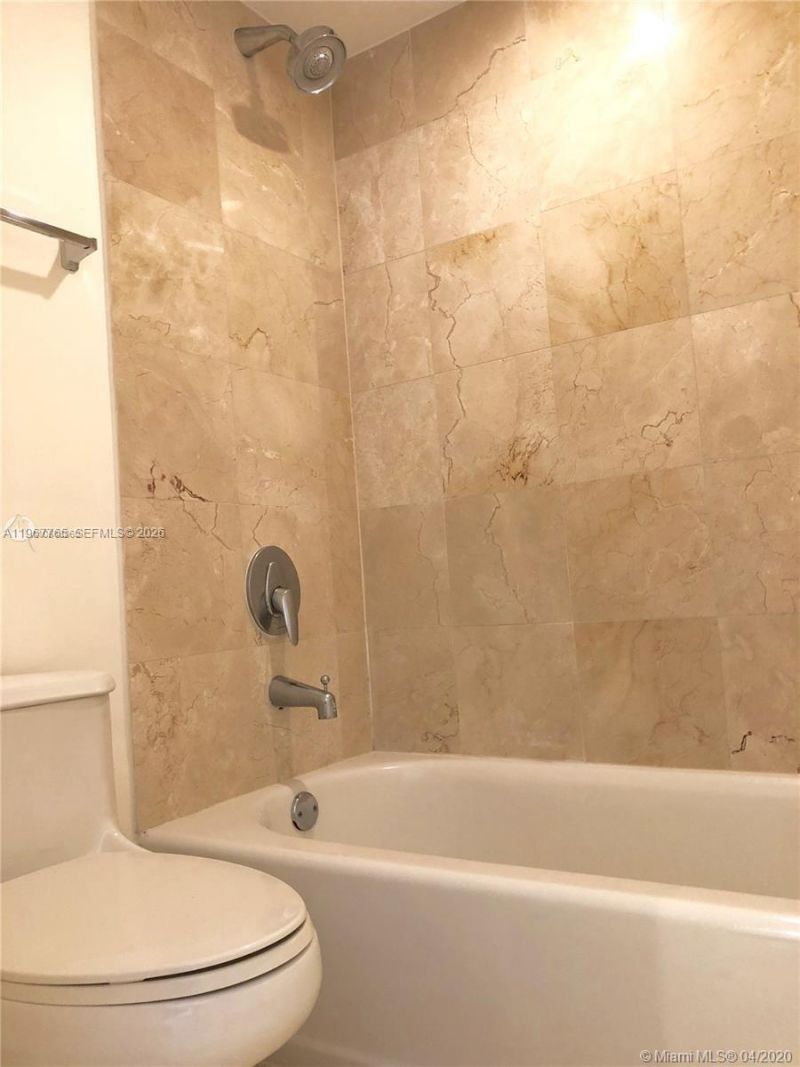 6917 Collins Ave, Unit 1204, Miami Beach, FL 33141 Photo