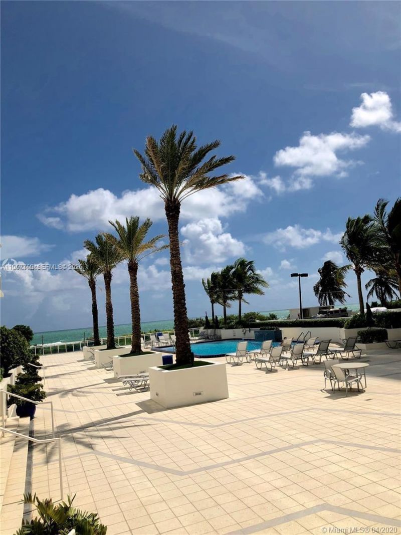 6917 Collins Ave, Unit 1204, Miami Beach, FL 33141 Photo